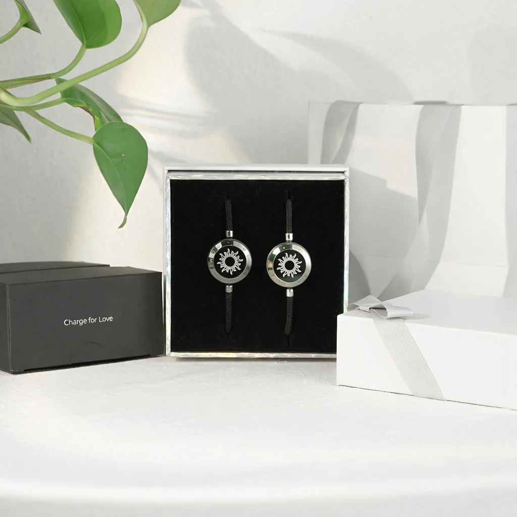 Sun-Moon Smart Sensing Couples Bracelet